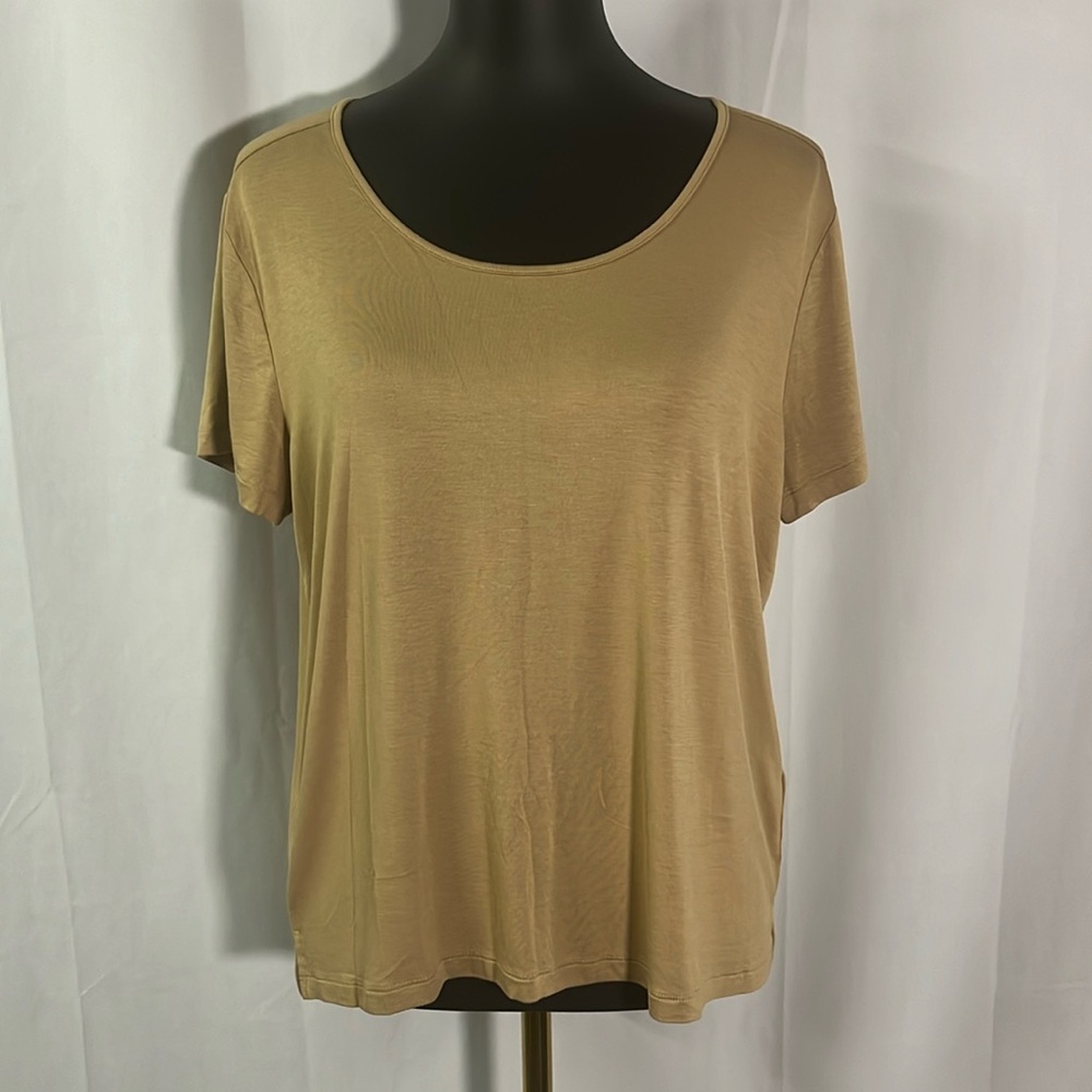NWT Banana Republic Tan Threadsoft Scoop Neck Short Sleeve Tee